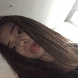 Meet your Posher, Ariel